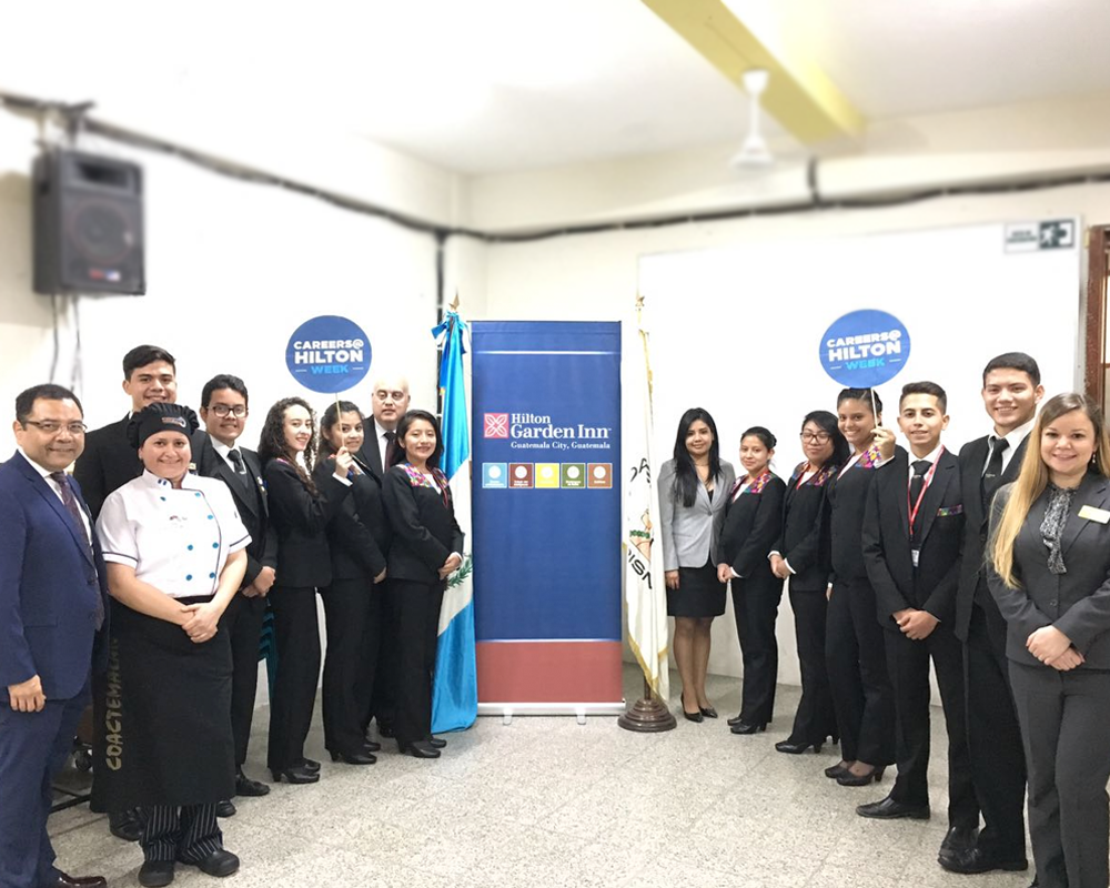 Actividad ‘‘Creando Oportunidades de Desarrollo’’ en Colegio Coactemalan